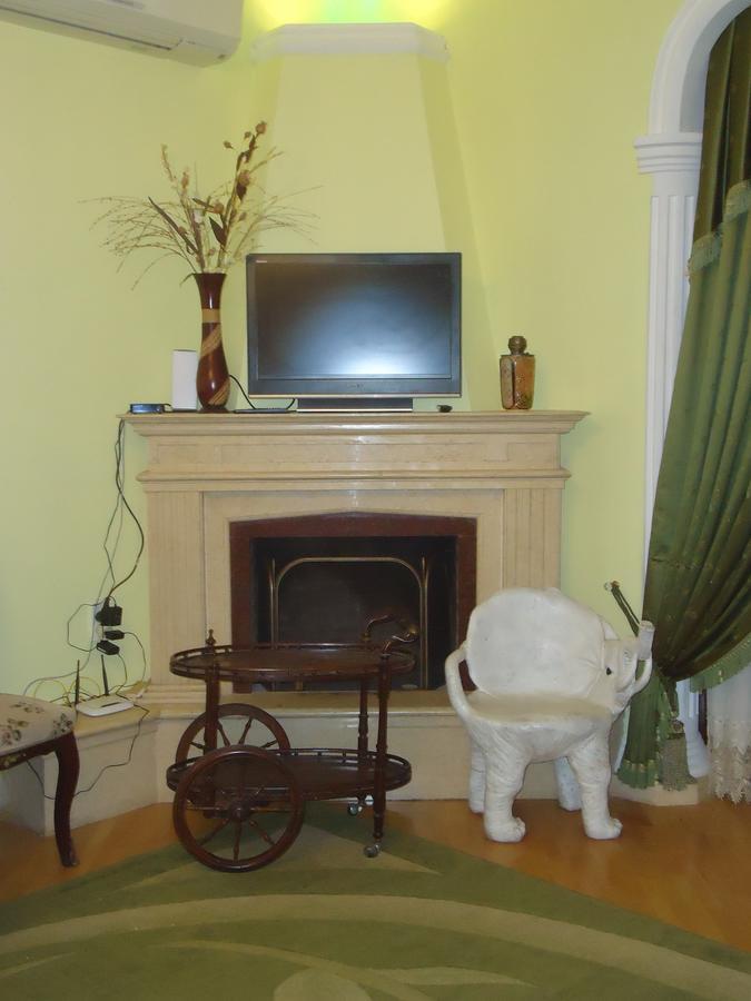 Bed and Breakfast Albatros Tiflis Exterior foto