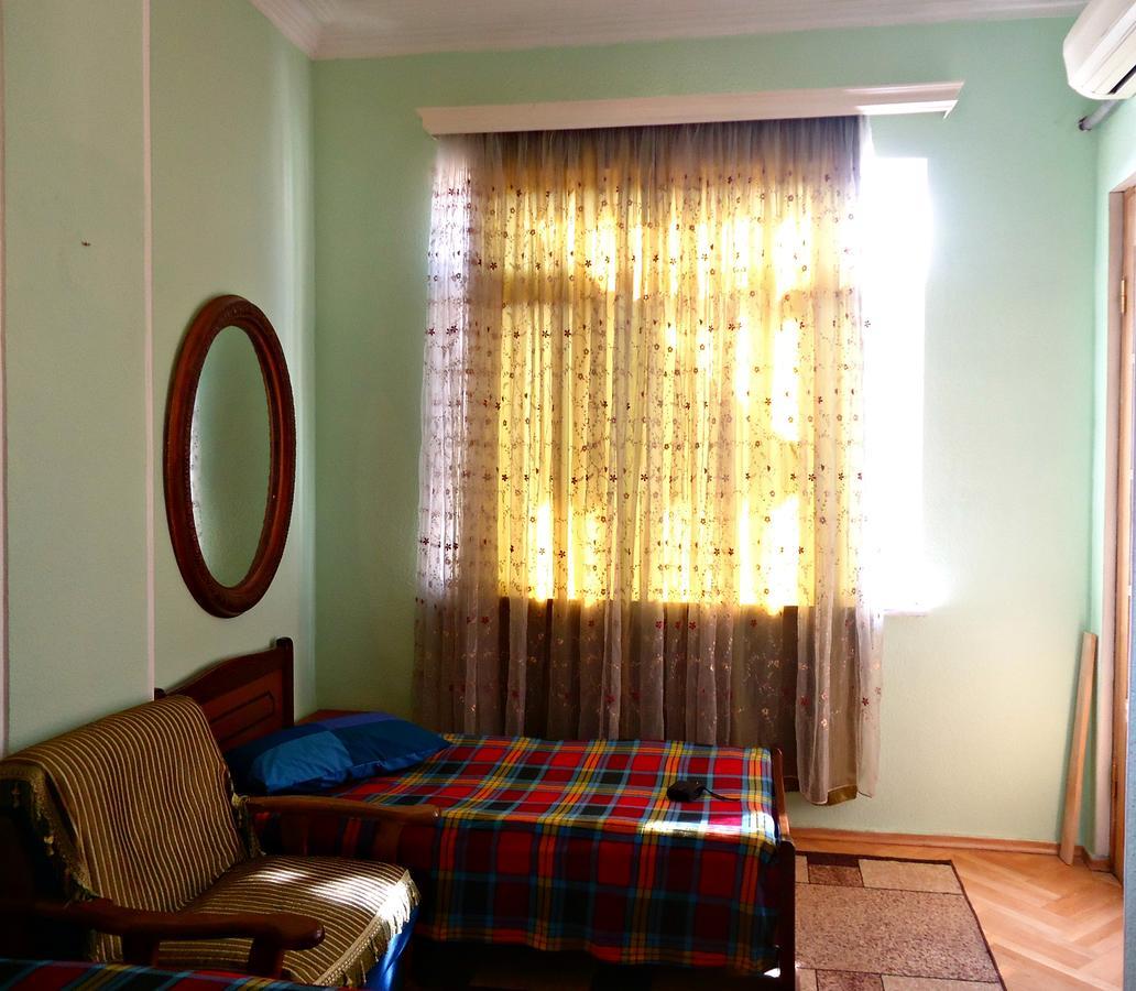 Bed and Breakfast Albatros Tiflis Exterior foto